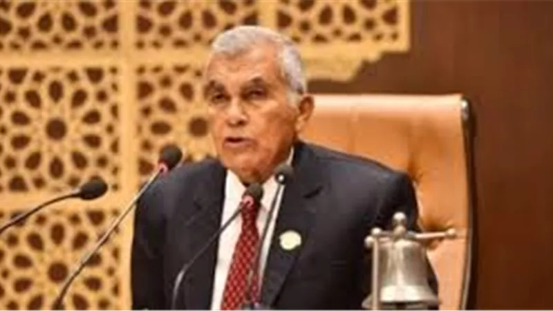 رئيس الشيوخ يهنئ السيسي والشعب المصري بليلة النصف من شعبان