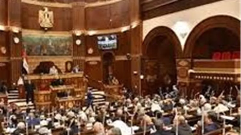 رئيس الشيوخ يرفع الجلسة بعد إقرار تعديلات مشروع قانون المستشفيات الجامعية 