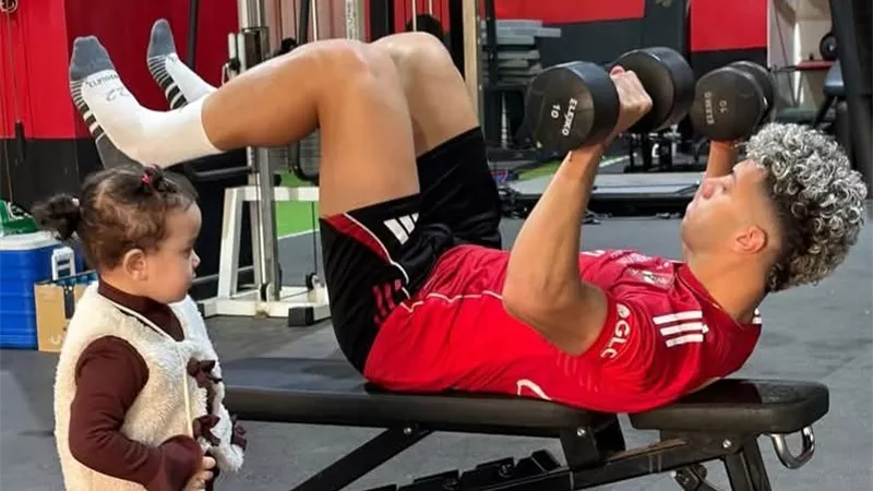 شاهد.. إمام عاشور يتدرب منفردا في الأهلي 