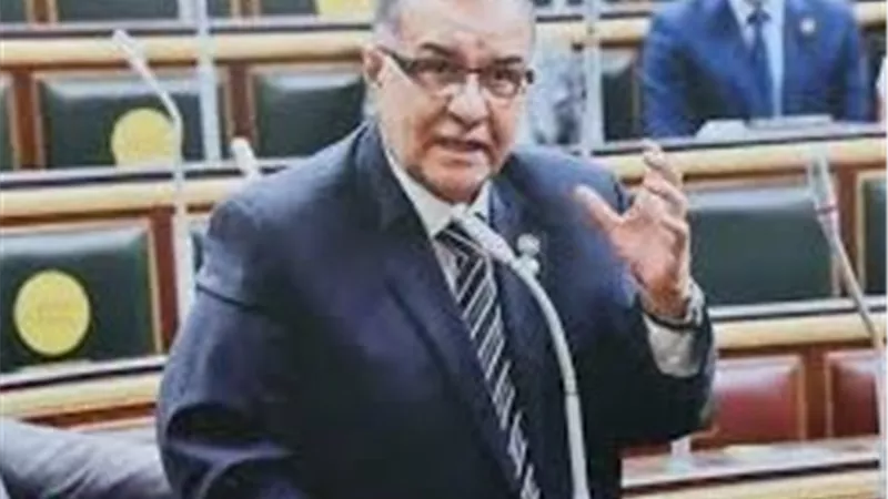 نائب ينتقد وزير الرياضة: 
