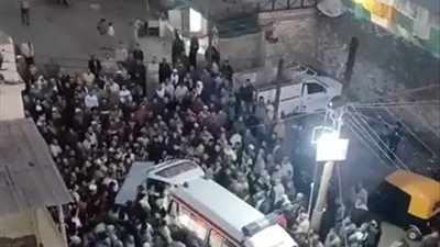 تشييع جثمان سيدة ونجلها بقرية الحمراء مركز كفر الشيخ