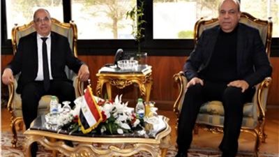 وزير الطيران يستقبل مدير عام المنظمة العربية للطيران المدني