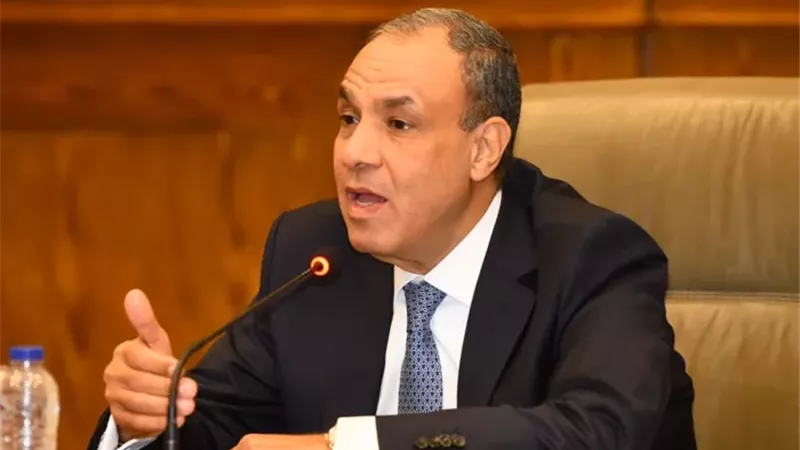 وزير الخارجية والهجرة