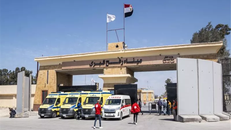 المنظمات الأهلية الفلسطينية تثمن الجهود المصرية لعلاج المصابين الفلسطينيين