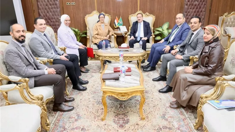 محافظ المنوفية يستقبل وفد وزارة الاتصالات على هامش فاعليات المؤتمر العلمي الأول لكلية التجارة 