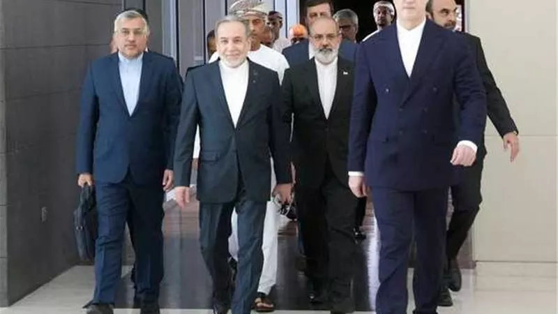 طهران ترسم خطوطها الحمراء في التفاوض: لا تنازل عن تخصيب اليورانيوم