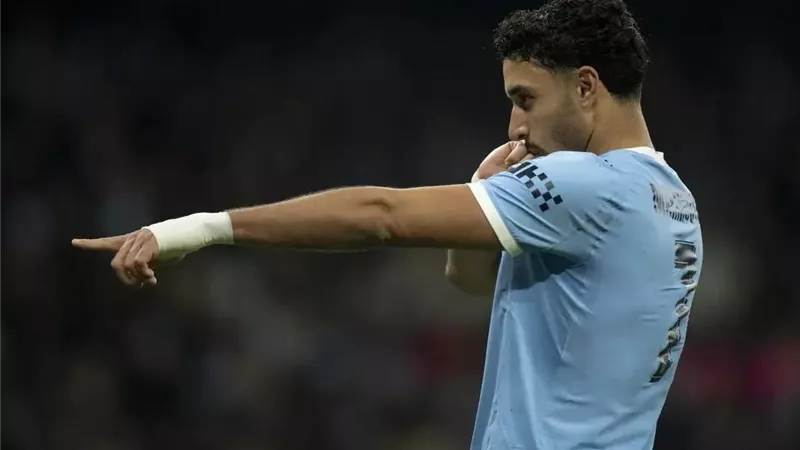 الدوري الإنجليزي يتوقع موقف عمر مرموش من المشاركة أساسيًا أمام ليفربول