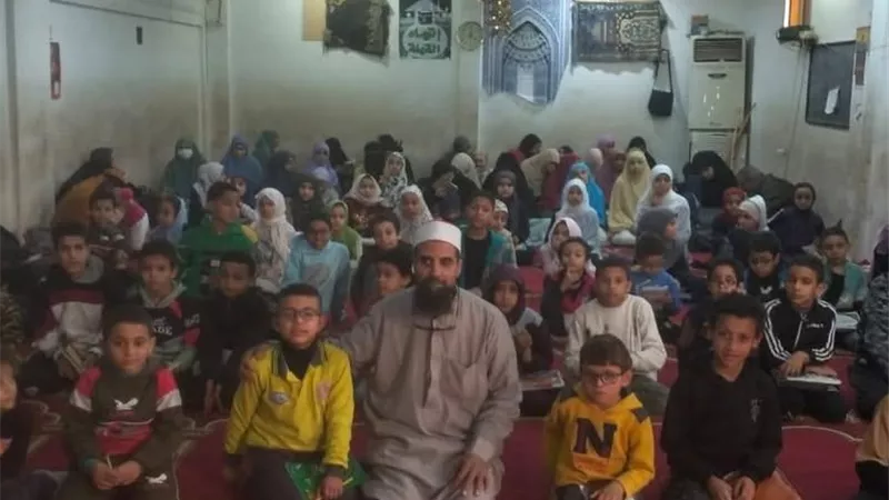 أسيوط تتزين بتلاوة القرآن.. انطلاق مكاتب التحفيظ بالمساجد بإشراف أئمة الأوقاف