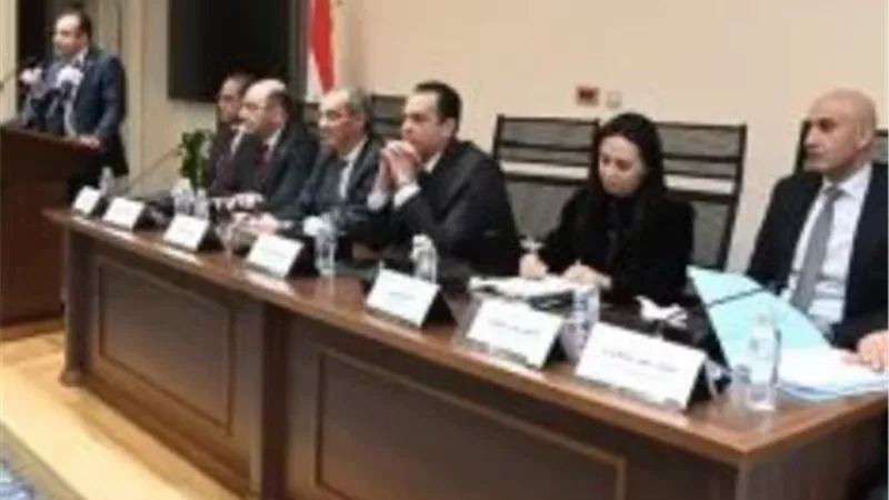 تحرك برلماني لحماية الأطفال.. قانون جديد لتنظيم استخدام الهواتف ومواقع التواصل