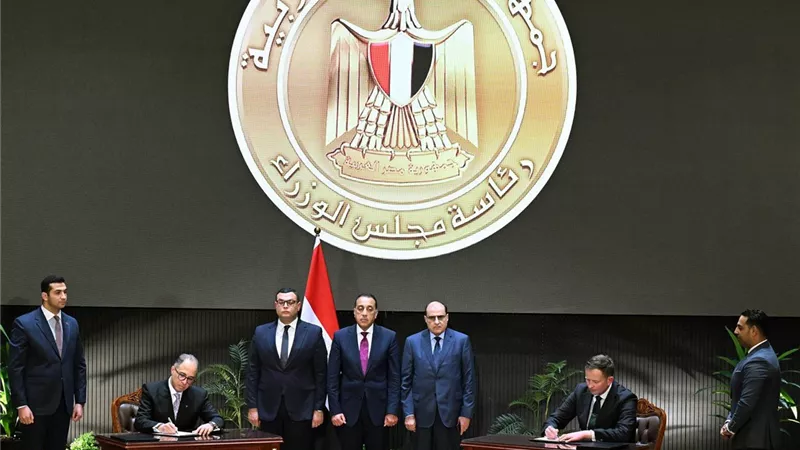 رئيس الوزراء يكشف  قيمة استثمارات مشروع أبراج ومارينا المونت جلالة
