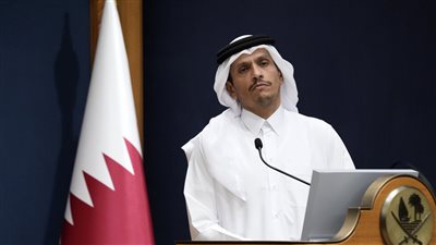 وزير الخارجية القطري يؤكد ضرورة خفض التصعيد وتعزيز الحلول السلمية