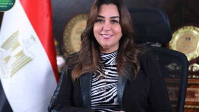 تنظيم مواعيد العمل في رمضان.. تفاصيل غلق المحلات والورش واستثناء الخدمات الأساسية