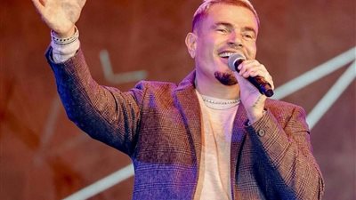 بعد 3 ساعات من طرحها.. نفاذ تذاكر حفل عمرو دياب تركيا في أغسطس 