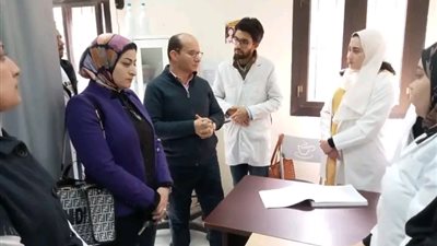 وكيل صحة الدقهلية فى جوله تفقديه لمركز طب أسرة ميت علي بالمنصورة