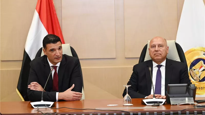 أولى تصريحات وزير الصناعة بعد أداء اليمين: النهوض بالقطاع الصناعي أولوية قصوى