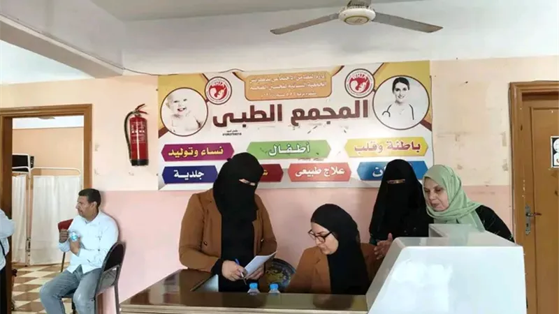  ‏محافظ الدقهلية يتابع أعمال قافلة طبية مجانية بدكرنس استفاد منها 400 مواطن