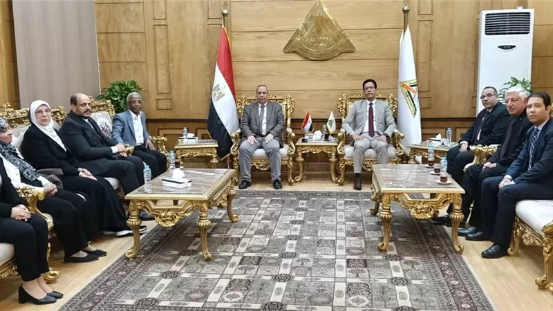 فريق جودة التعليم يراجع اعتماد كلية العلوم ببنها مؤسسيًا وبرامجيًا