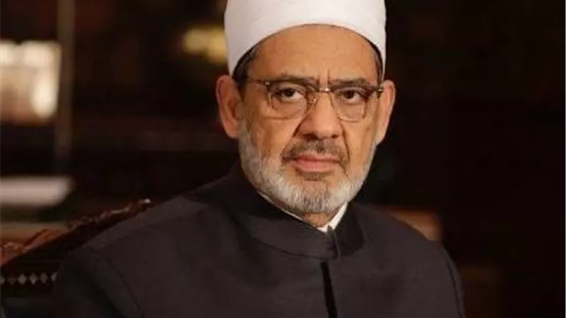 شيخ الأزهر يهنئ الرئيس السيسي والمصريين بحلول شهر رمضان المبارك