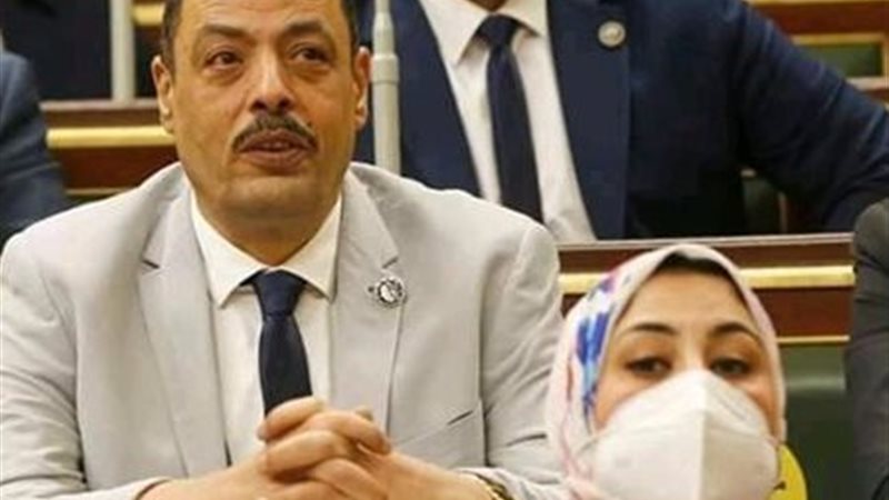 أشرف أمين 