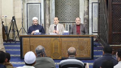 ملتقى الأزهر: العمر رأس مال الإنسان.. والقسم بالعصر تنبيه إلى خطورة التفريط في الوقت