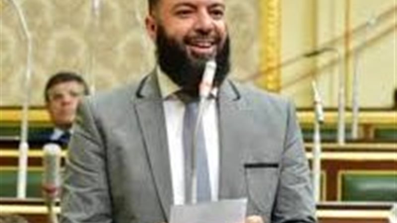 احمد خليل 