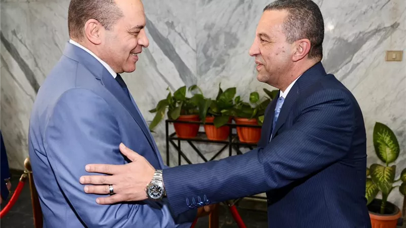 محافظ المنوفية يستقبل مدير الأمن