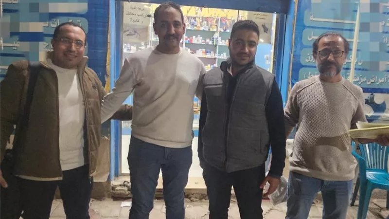 ضبط صيدلي ينتحل صفة طبيب بشري و يدير الصيدلية التابعة له كعيادة بسوهاج