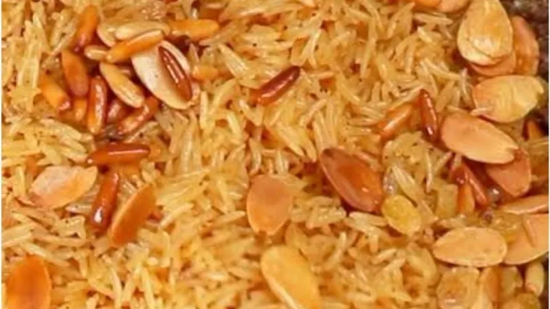 طريقة عمل الأرز بالمكسرات والتوابل.. إليكِ تفاصيل التحضير