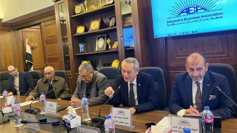 جمعية رجال أعمال الإسكندرية تناقش تحديات  تطبيق قانون الإيجار القديم