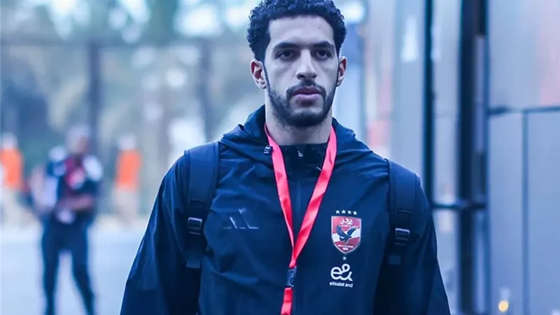 طبيب الأهلي يعلن مشاركة شوبير وبيكهام في التدريبات الجماعية للفريق