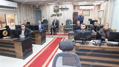 محافظ المنوفية يتابع لحظيًا شفط مياه الأمطار.. ويوجه بالاستجابة الفورية لشكاوى المواطنين