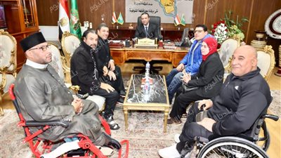 عمرو الغريب يفتح أبواب مكتبه لأبنائه من ذوي الهمم في أولى رسائل الاحتواء