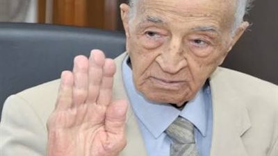 اتحاد الكرة ينعي الإذاعي الكبير فهمي عمر