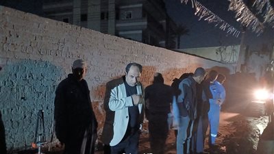 هبوط أرضي يتسبب في انقطاع الكهرباء بقرية دقميرة بكفر الشيخ
