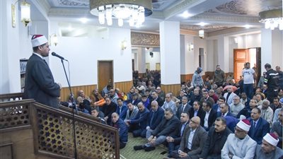محافظ الإسكندرية يفتتح مسجد الحاجة زينب بحي شرق بعد تطوير الشامل