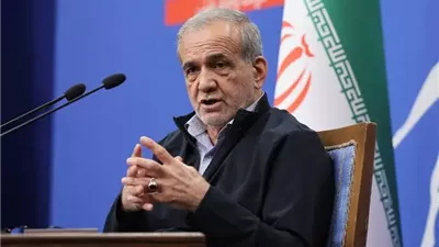 الرئيس الإيراني: نراقب التحركات الأمريكية ومستعدون لأي سيناريو محتمل