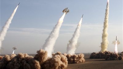 تصعيد شامل من طهران.. صفارات الإنذار تدوي في إسرائيل وصواريخ تعبر الأجواء