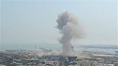 انفجارات في الكويت والبحرين مع إغلاق أجواء واستهداف قواعد أمريكية