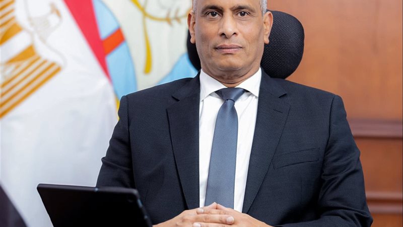محافظ كفرالشيخ يعتمد