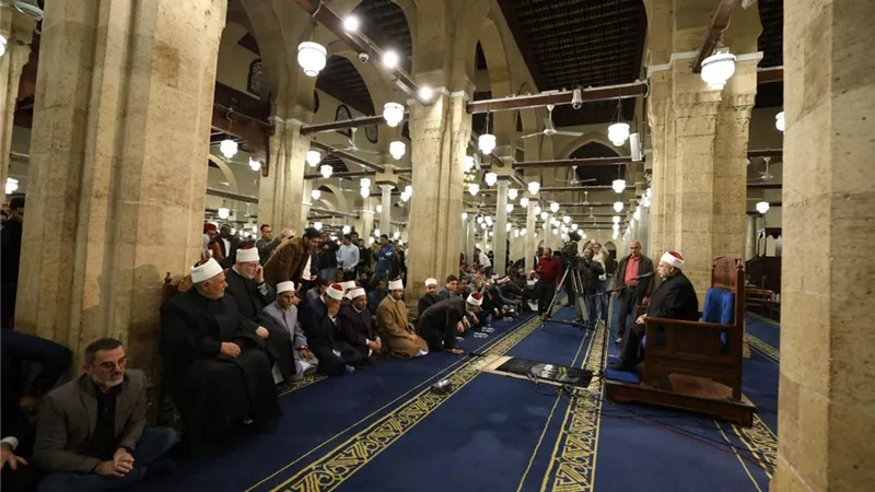 رئيس جامعة الأزهر: ربط الصيام برؤية الهلال انضباطٌ شرعي يجمع الأمة على توقيت واحد