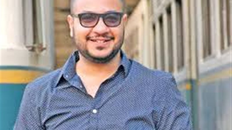 الكاتب محمد سيد بشير