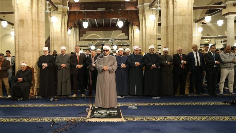 الليالي العامرة في