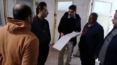 جولة مفاجئة لوكيل صحة سوهاج لمتابعة سير العمل بمستشفى أخميم
