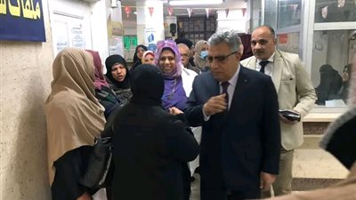 ‏محافظ الدقهلية في زيارة مفاجئة لعيادة التأمين الصحي بجديلة