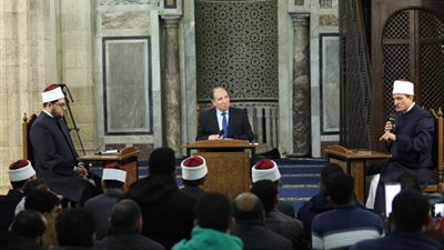 ملتقى الجامع الأزهر يناقش ملامح الشخصية المسلمة في عصر السوشيال ميديا