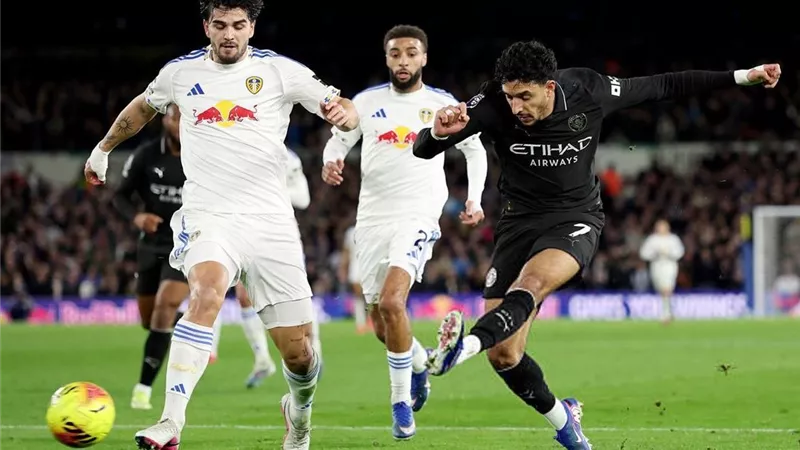 تقييم عمر مرموش في مباراة مانشستر سيتي وليدز يونايتد بـ الدوري الإنجليزي