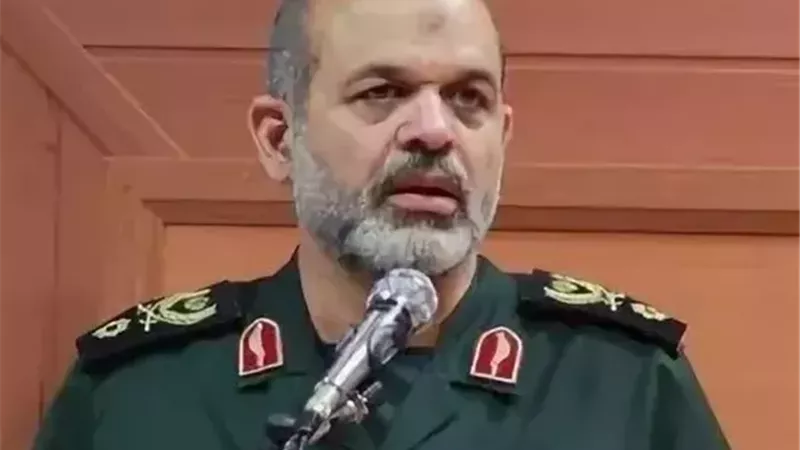 أحمد وحيدي قائد الحرس