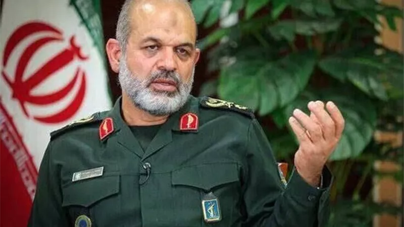 تعيين أحمد وحيدي قائدا للحرس الثوري الإيراني بعد مقتل سلفه محمد باكبور