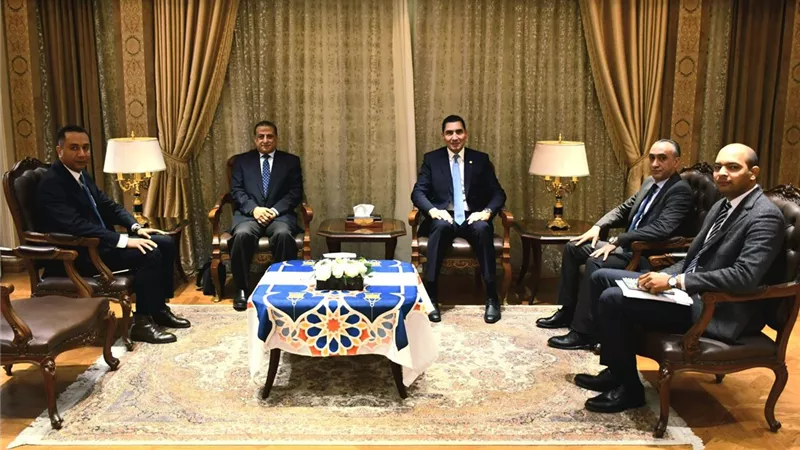وزير الرياضة يستقبل رئيس اتحاد الملاكمة لمتابعة استعدادات الأولمبياد