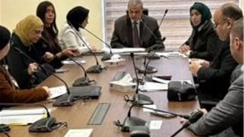 «قوى عاملة النواب» تفتح ملف التأمين الصحي لعمال الغزل والأصواف